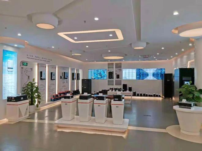 聚焦高新技术企业发展难题，张槎人大代表建言献策助推不间断电源产业升级